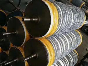 Cylinder with Metallic Wires